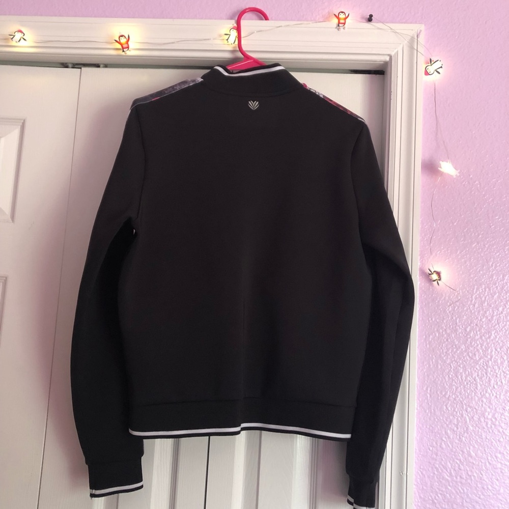 F21 Track Jacket 💗 - Picture 4 of 6